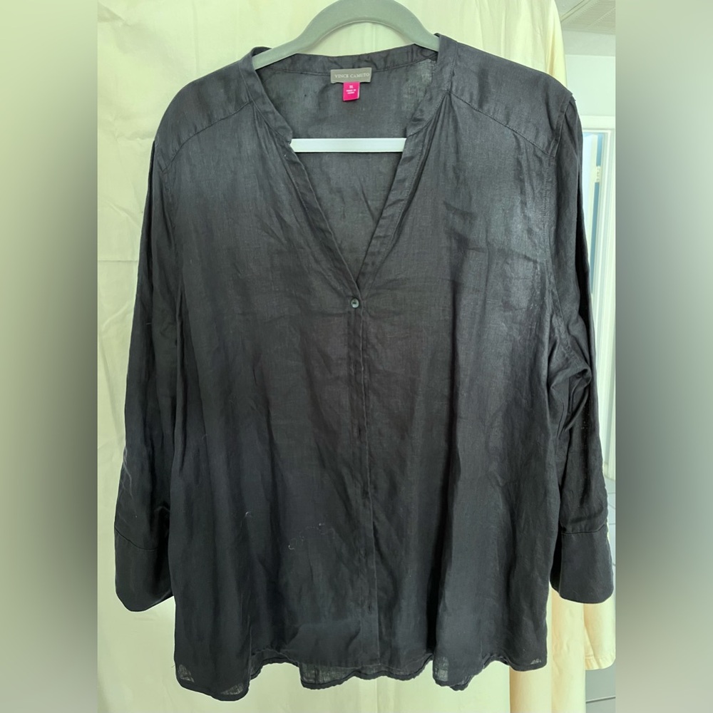 NWT- Vince Camuto,Linen Navy Blue button down shirt Size XL